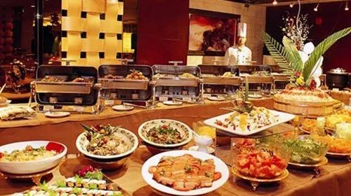 唐山一自助餐厅因餐饮服务许可证过期擅自经营被罚