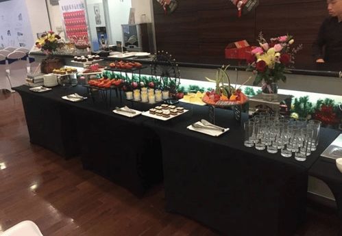 14年专业外烩经验 广州餐饮服务公司精准解决企业茶歇与冷餐会需求